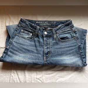 American Eagle: vintage hi-rise/stretch. Size: 0 button up.